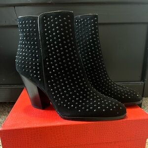 Donald J Pliner Booties
